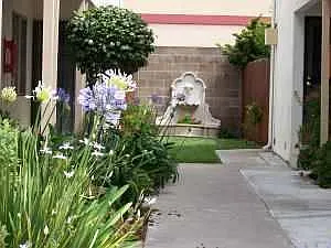 3 bed, 1300 sqft, $3,475 — Photo 3