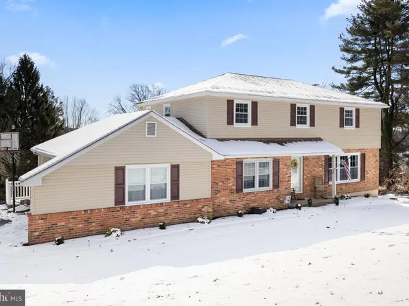 554 Holly Knoll Rd, Hockessin, DE 19707