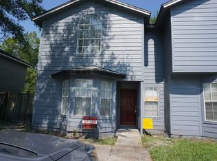 5846 Liska Dr, Jacksonville, FL 32244