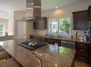 37 W River Styx Rd, Hopatcong, NJ 07843