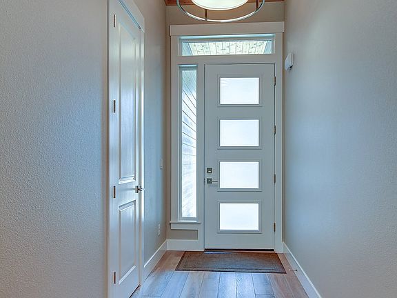 3rd image of 9402 NE 157th Ct #8