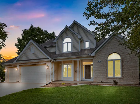 835 Longview Ct, Sugar Grove, IL 60554