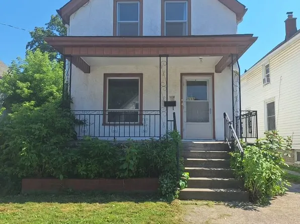 4688 Ryerson Cres, Niagara Falls, ON L2E 1E5