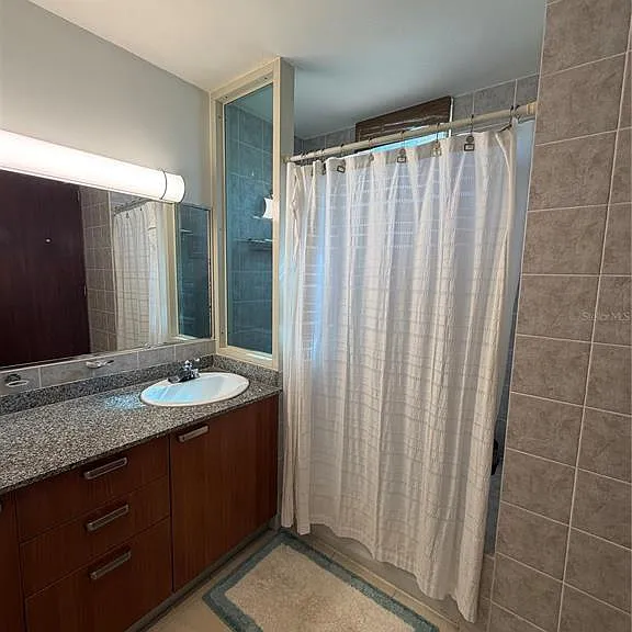 205 Cond Harbour Point #B — Photo 12