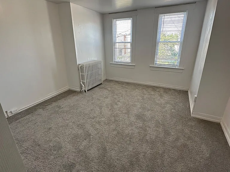 5232 Linden Heights Ave — Photo 7