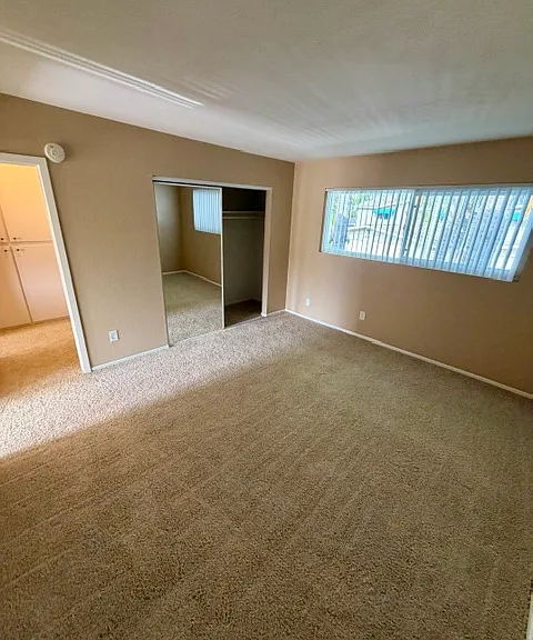 1009 Georgia St #25 — Photo 9