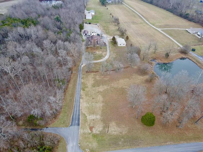 1st image of 74 Dellwood Dr