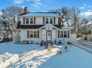903 1st Ave NW, Minot, ND 58703