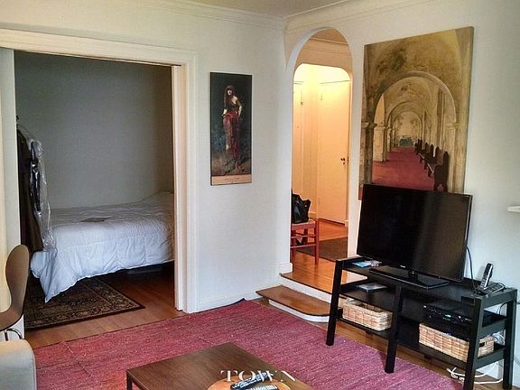 5th image of 871 8th Ave #4G