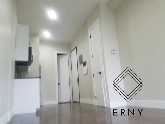 Rented by ERNY LLC | media 14
