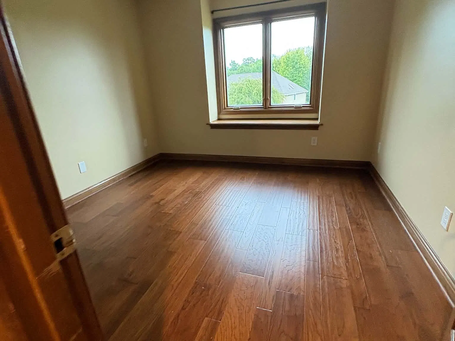 4 bed, 2971 sqft, $3,500 — Photo 4