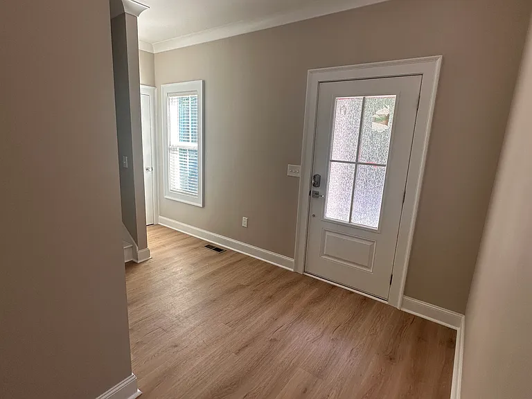 2130 S Lumpkin St — Photo 33
