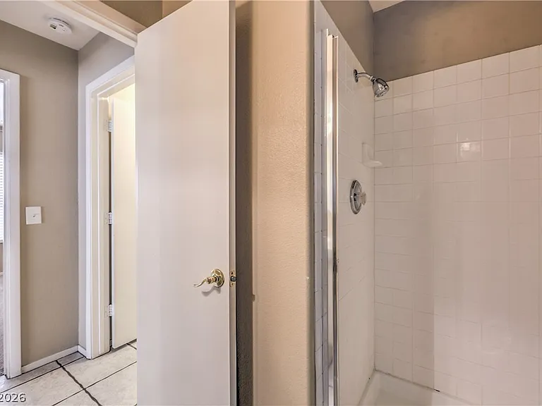 10035 Daybreak Dew Ct — Photo 33
