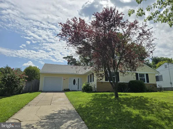 412 Saratoga Dr, Cherry Hill, NJ 08002