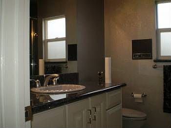 2nd image of 43067 Scofield Ct