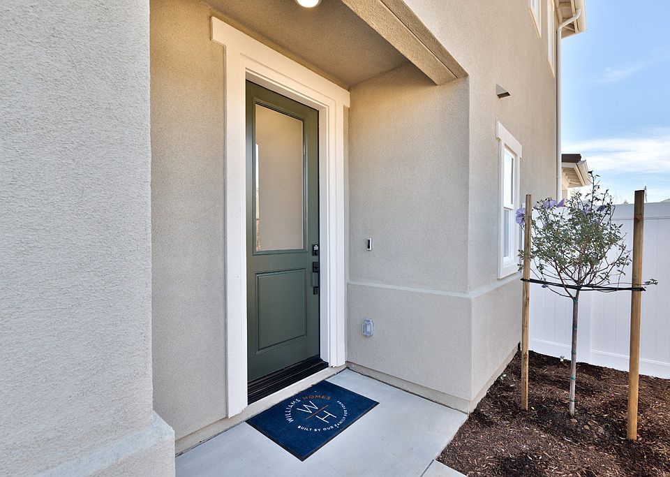 1st image of 169 Bushwillow Way