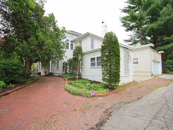 2nd image of 221 Arch St