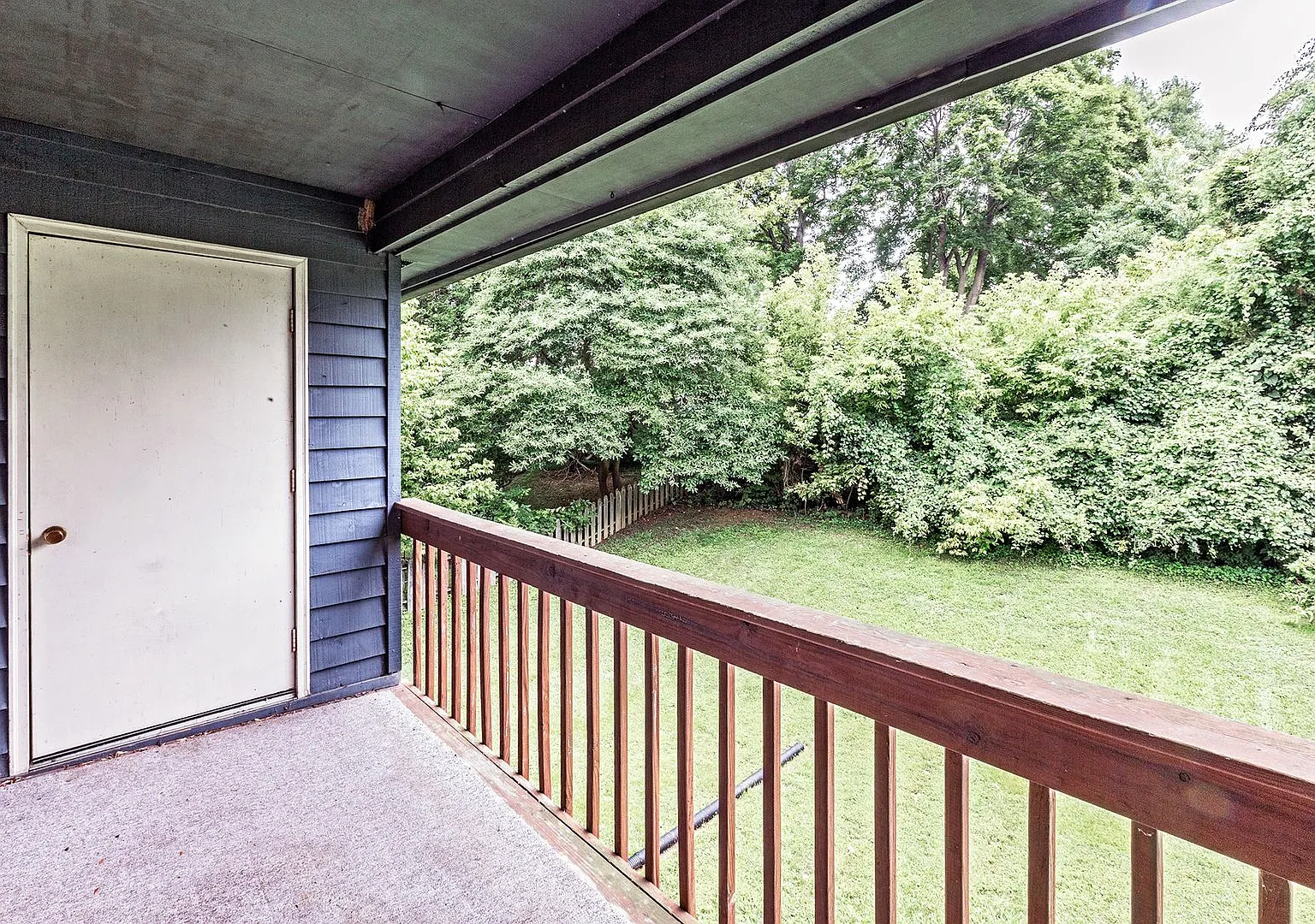 2 Bedroom 2 Bath Townhome in Newark — Photo 3