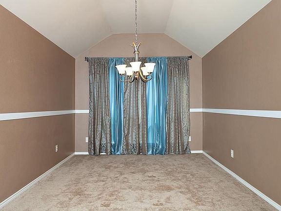 3rd image of 11022 Brighton Gardens Dr