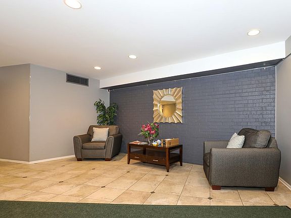 4th image of 1575 Sandpebble Dr APT 110