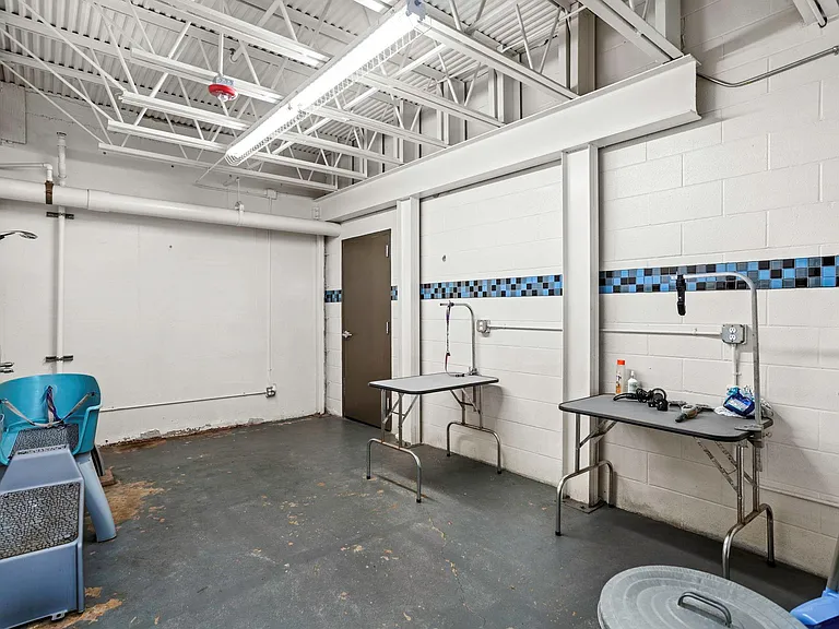 831 S Flores St #2201 — Photo 25