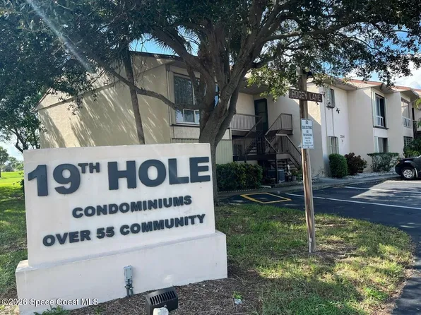 2504 Bogey Ln #1-C, Melbourne, FL 32935