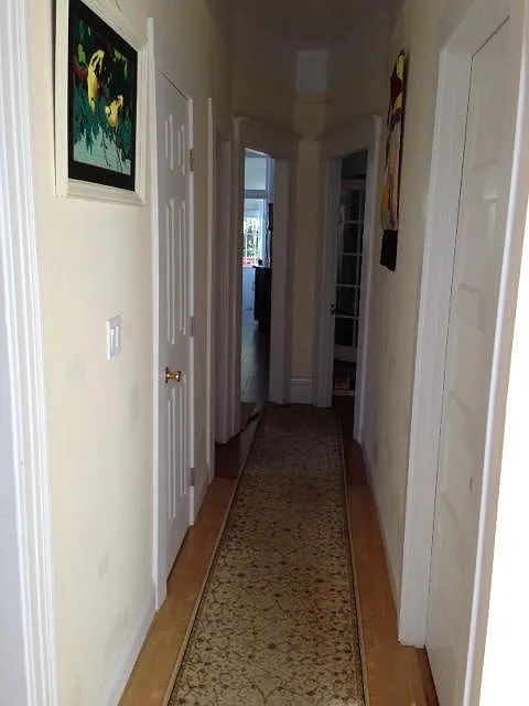 1 bed, 1.5 bath, 130 sqft, $945 — Photo 4