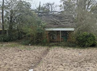 1904 Maple St, Winnfield, LA 71483