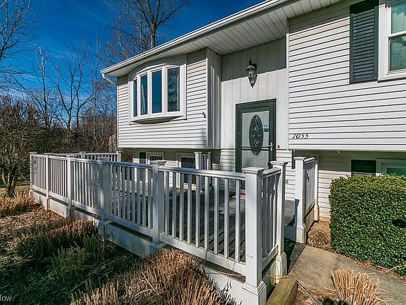 5th image of 1055 Alden Dr