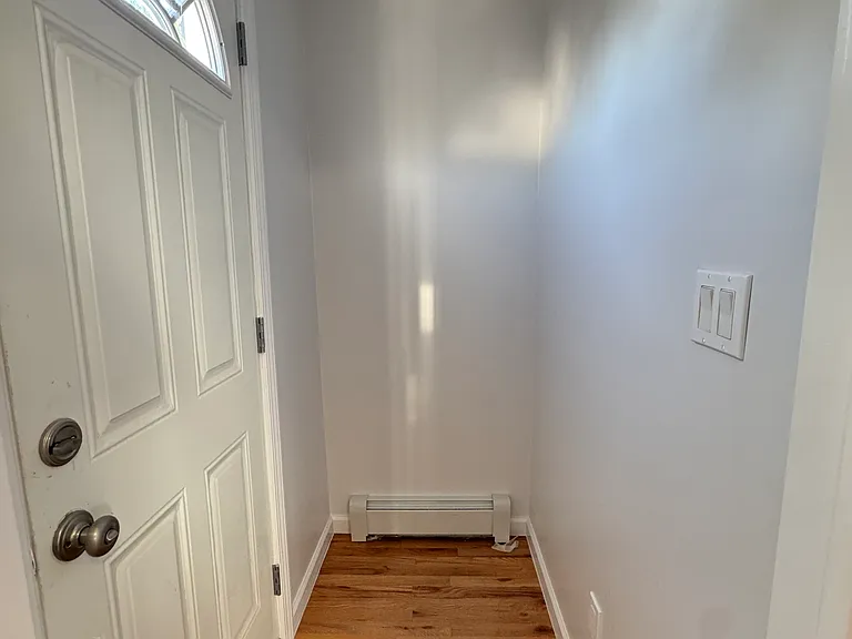 34 Seafoam St — Photo 10