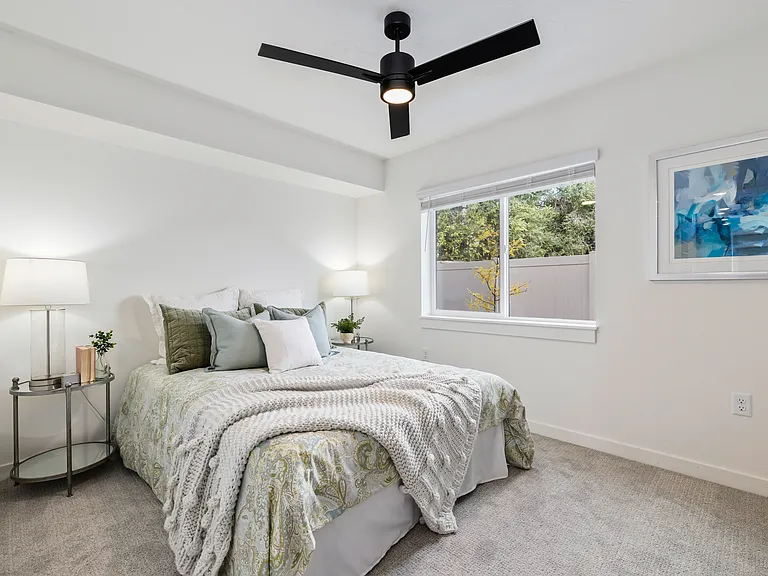 Falcons Landing Apartments — Photo 15