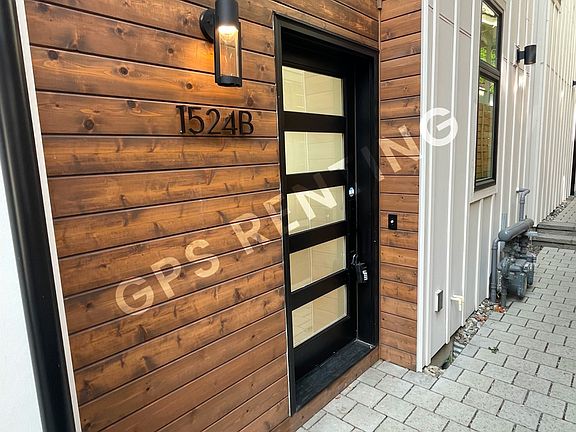3rd image of 1524 5th Ave W #B