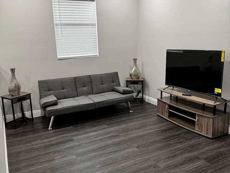 1377 S Idyllwild Ave #1 — Photo 17