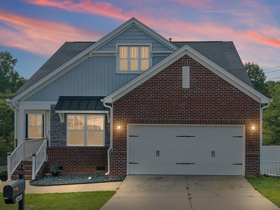 1st image of 240 Rivers Edge Cir