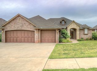 1313 Brice Dr, Moore, OK 73160