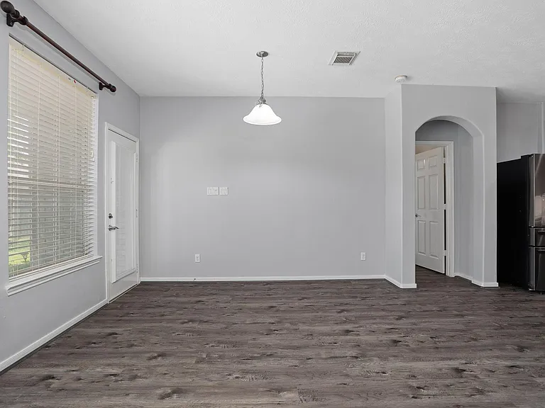 6703 Forsythe Ln — Photo 10