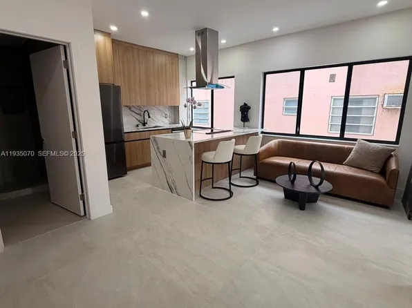 2436 SW 7th St, Miami, FL