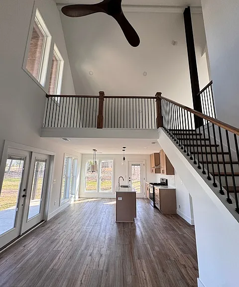 424 Fowler Rd — Photo 10