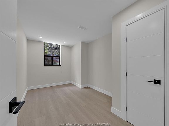 3rd image of 3177 Riverside Dr E #110
