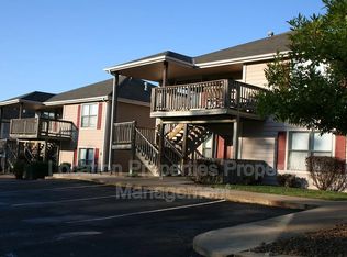 950 Monterey Way #C-C4, Lawrence, KS 66049