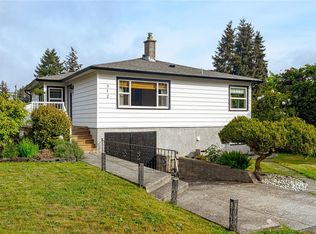 312 Warren St, Ladysmith, BC V9G 1N8