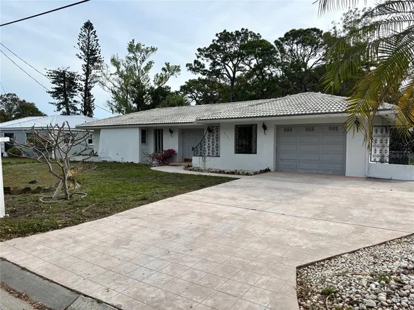 6171 ROCKEFELLER AVENUE, SARASOTA, FL 34231