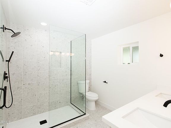 4th image of 1711 N CIRCLE Drive