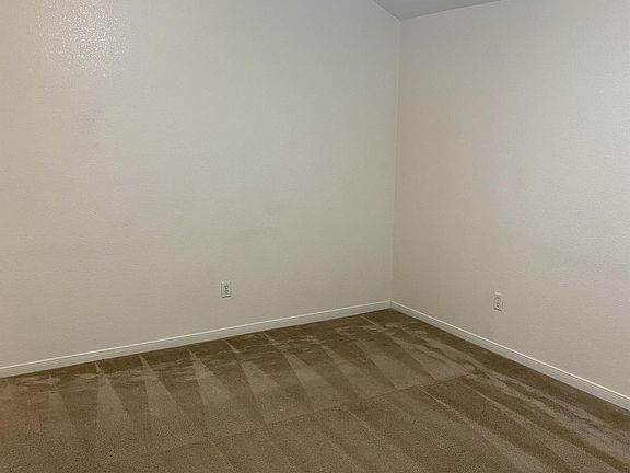 2nd image of 4804 Heather Ln #B