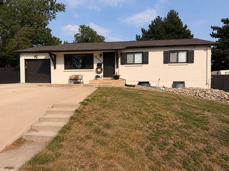 W Dakota Dr — Photo 12