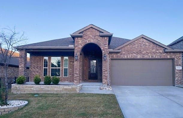 1st image of 3706 Bastrop St