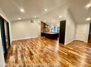 22130 92nd Ave W, Edmonds, WA 98020