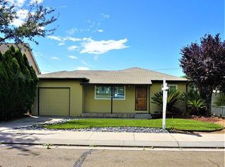 611 Ridge Ave, Ripon, CA 95366