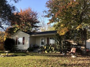 401 W Market St, Portland, TN 37148