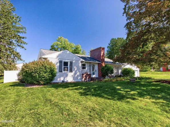 2751 Lincoln Dr, Montoursville, PA 17754